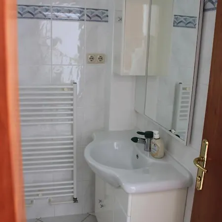 Apartman Pile 4 *